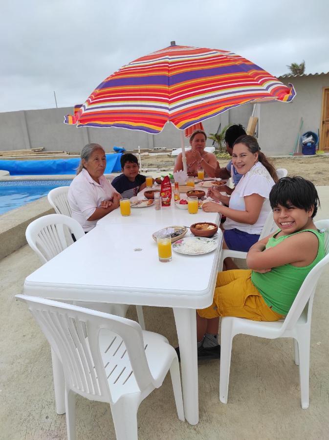 Hostal Las Garzas Del Pelado Playas Exterior foto